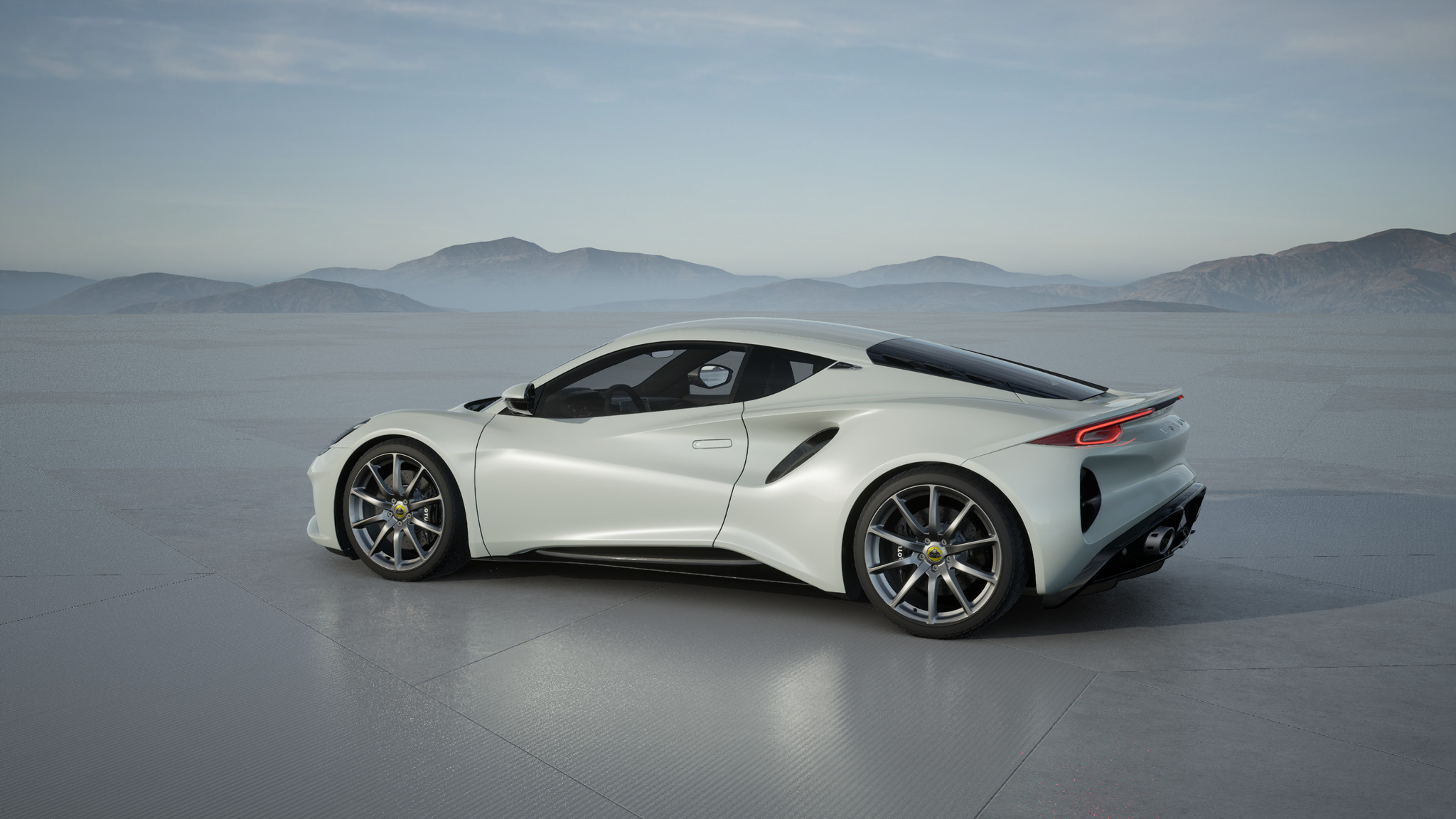 Lotus Emira 6